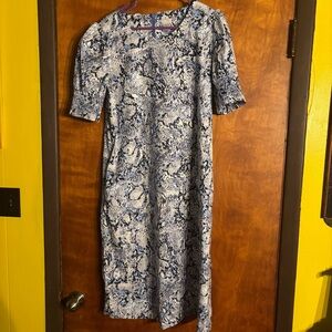 Chicos Smocked Puff Sleeve Dress Midi Blue Veil Speckled Pattern Size M/8 BNWT